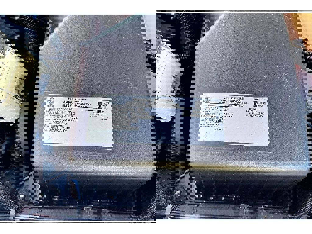 Used 2019 GMC Sierra 1500 SLT image 36