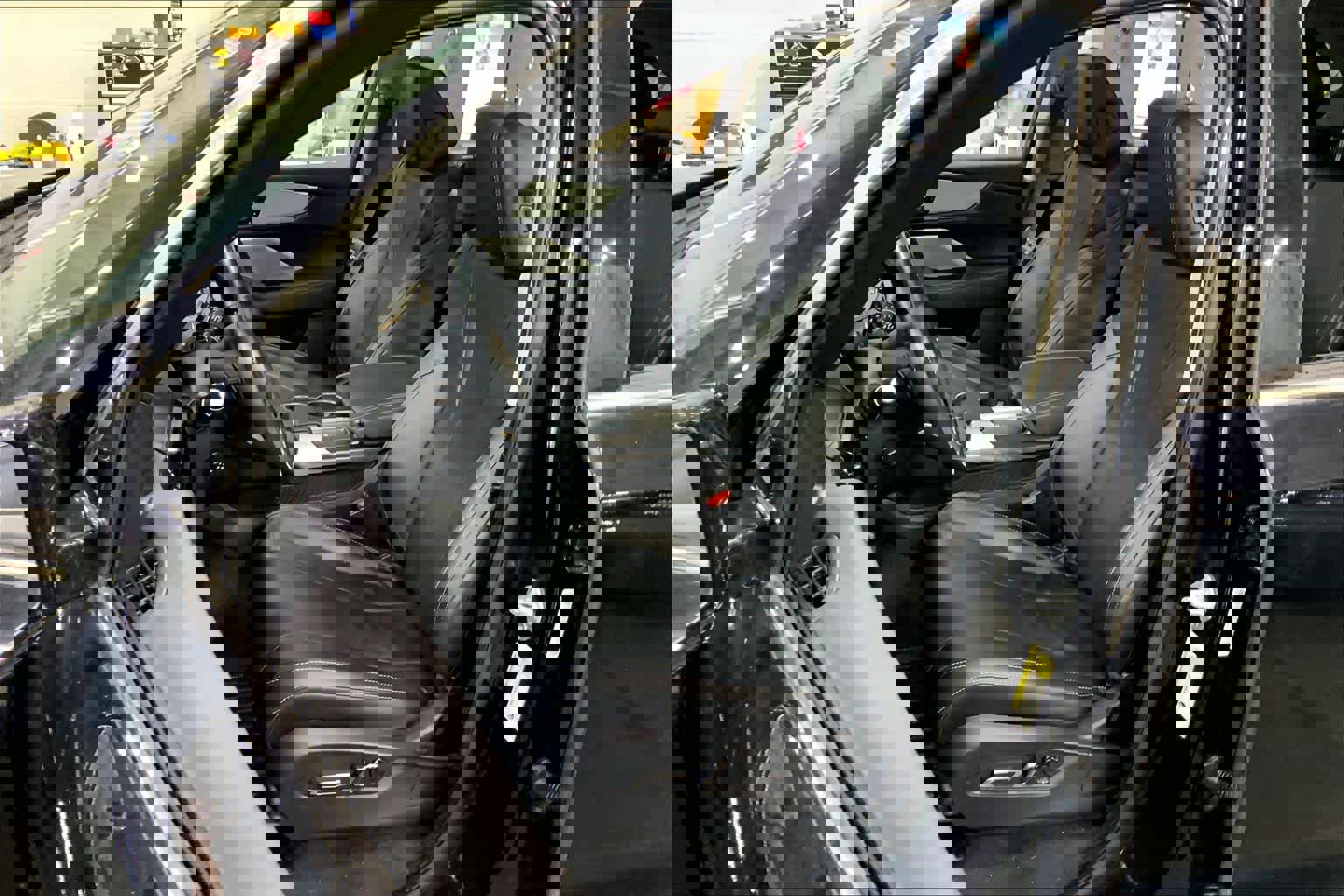 Used 2023 Acura MDX SH-AWD w/ Technology Package image 8