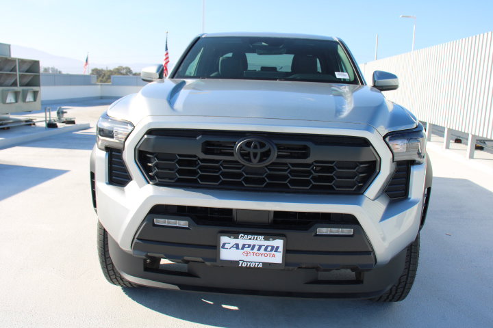 New 2025 Toyota Tacoma TRD Off-Road image 8