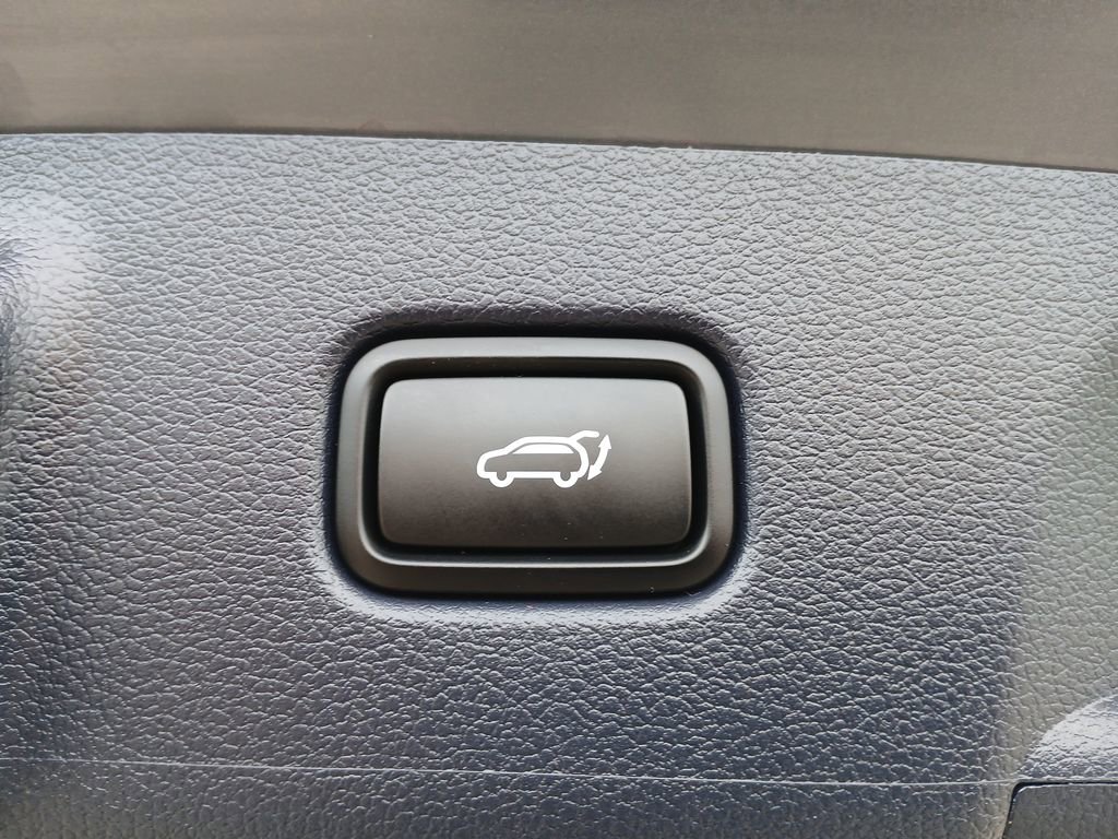 Used 2025 Hyundai Palisade Calligraphy FWD image 21