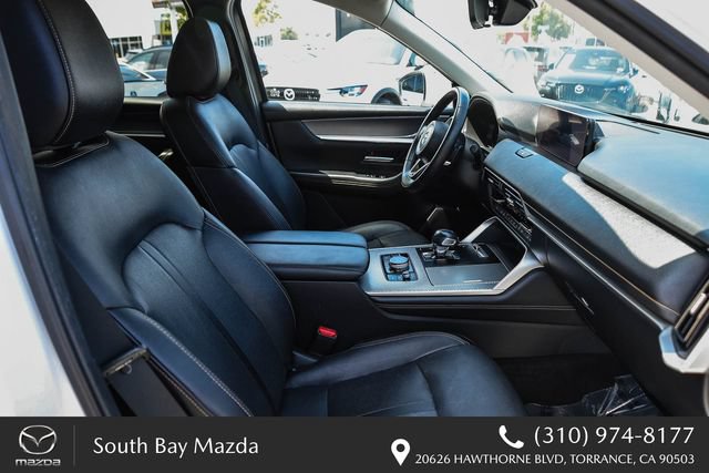 Certified 2024 MAZDA CX-90 Plug-In Hybrid w/ Preferred AWD/4WD image 16