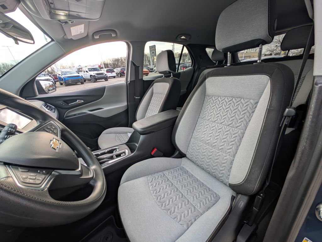 Used 2024 Chevrolet Equinox LS w/ LS Convenience Package image 14