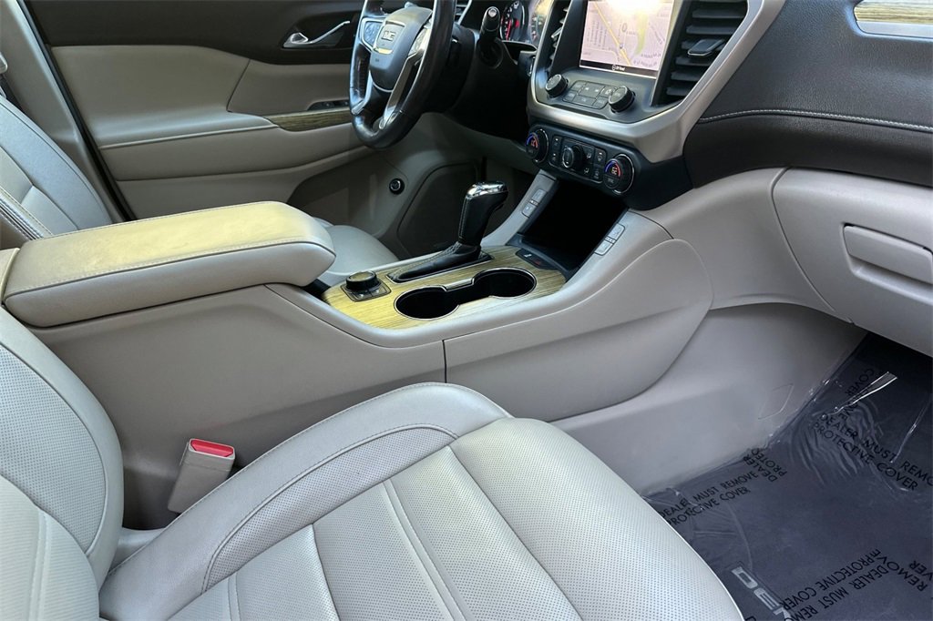 Used 2018 GMC Acadia Denali w/ Technology Package image 19