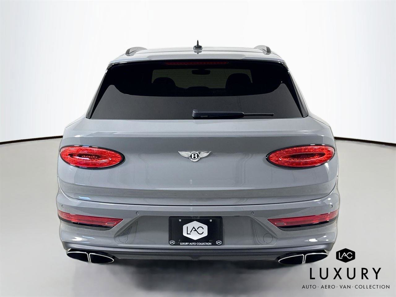 Used 2022 Bentley Bentayga image 7