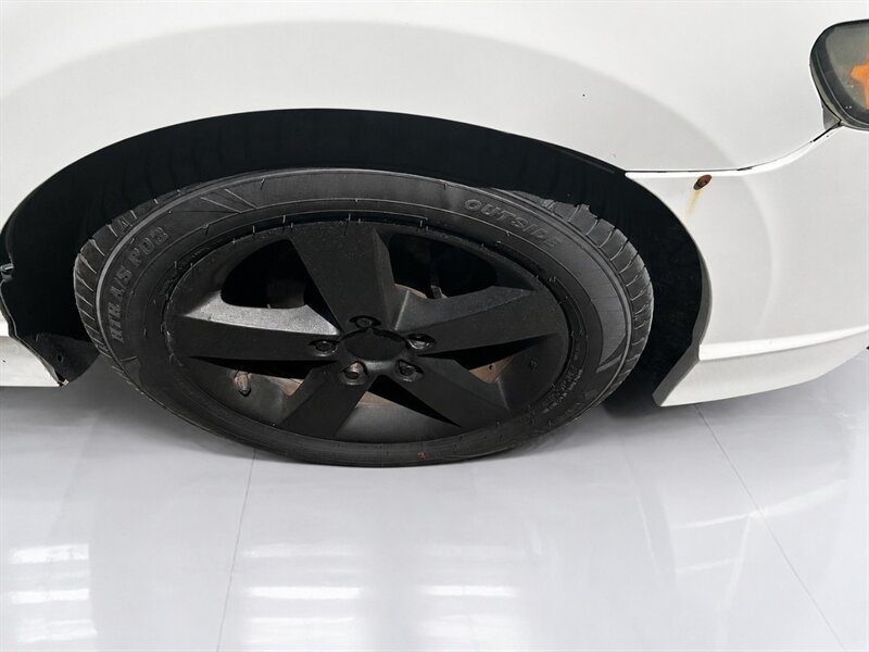 Used 2010 Honda Civic LX-S image 27