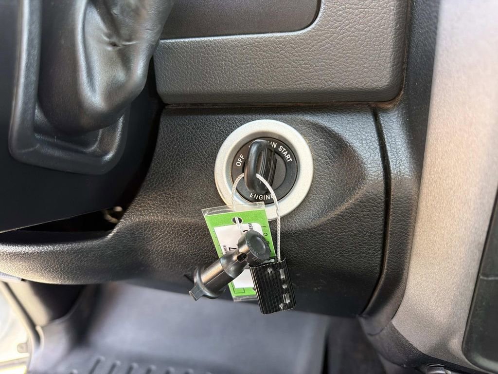 Used 2015 RAM 2500 Tradesman w/ Chrome Appearance Group image 31