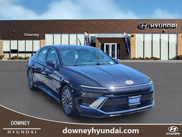 Certified 2025 Hyundai Sonata SEL FWD image 3