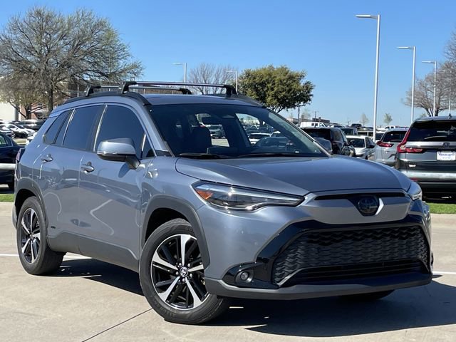 Used 2023 Toyota Corolla Cross XSE w/ Convenience Package image 2