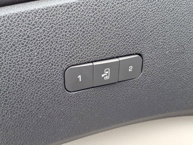 Used 2012 GMC Acadia Denali image 30