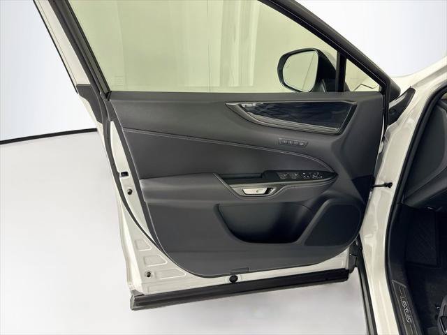 Certified 2025 Lexus NX 250 FWD w/ Premium Package image 24