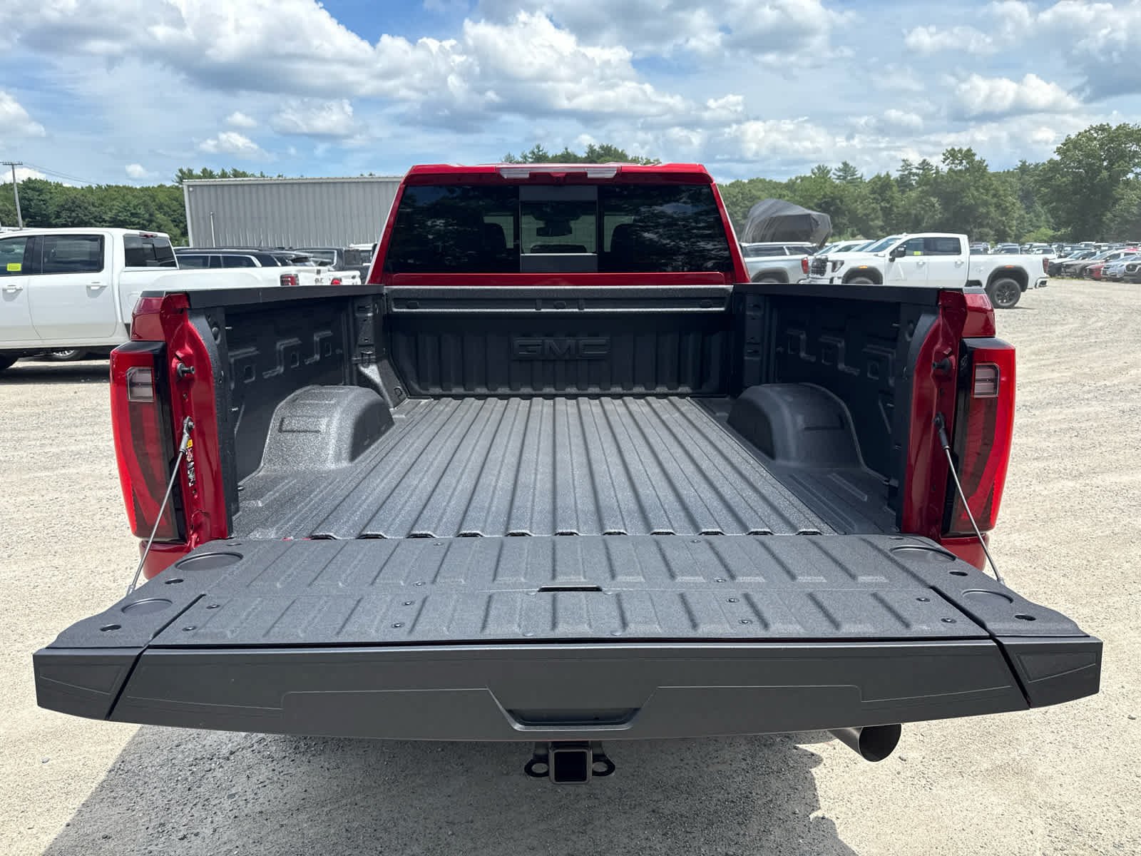 New 2026 GMC Sierra 2500 SLT w/ SLT Premium Package AWD/4WD image 11