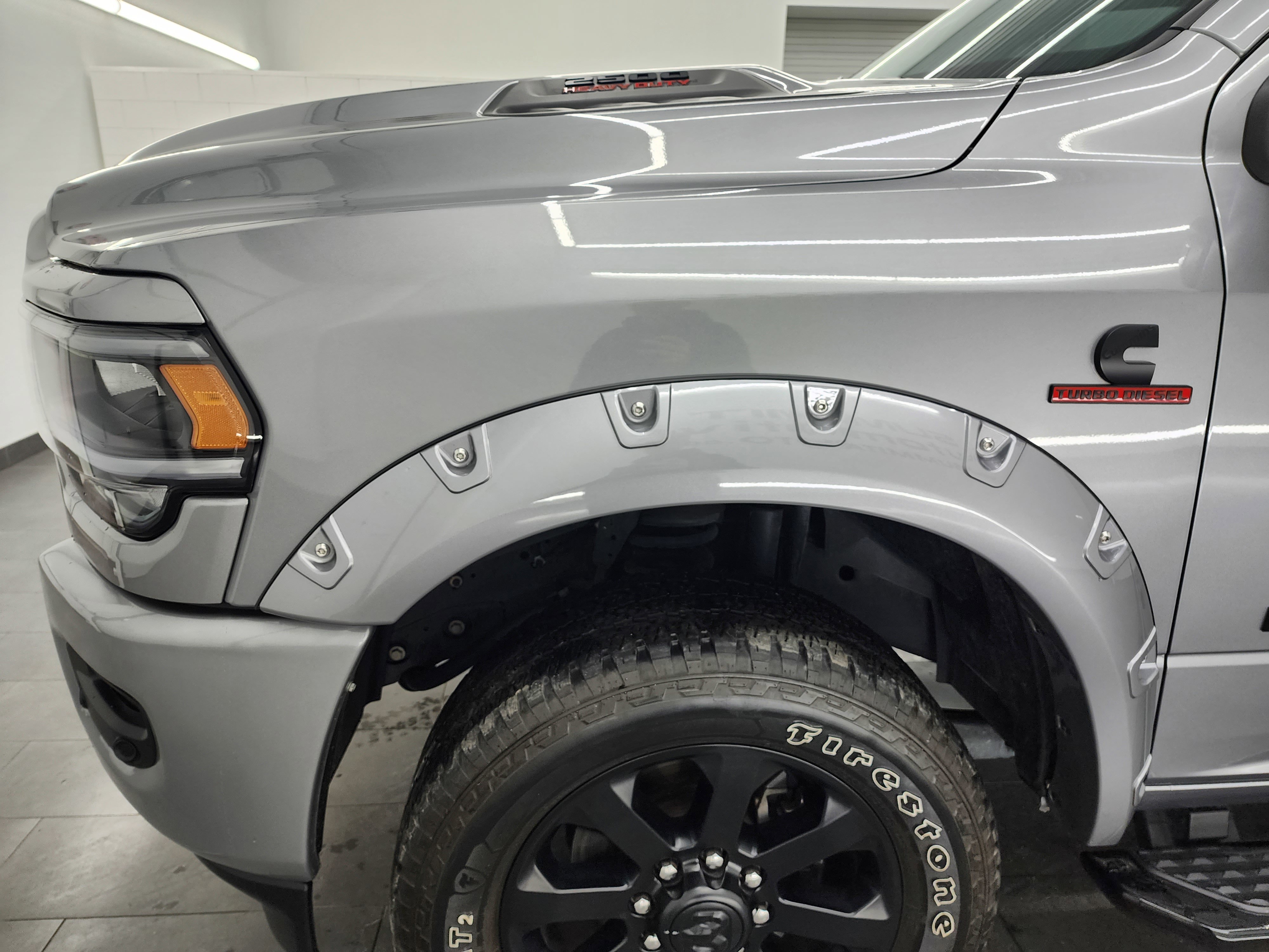 Used 2024 RAM 2500 Laramie w/ Night Edition image 32