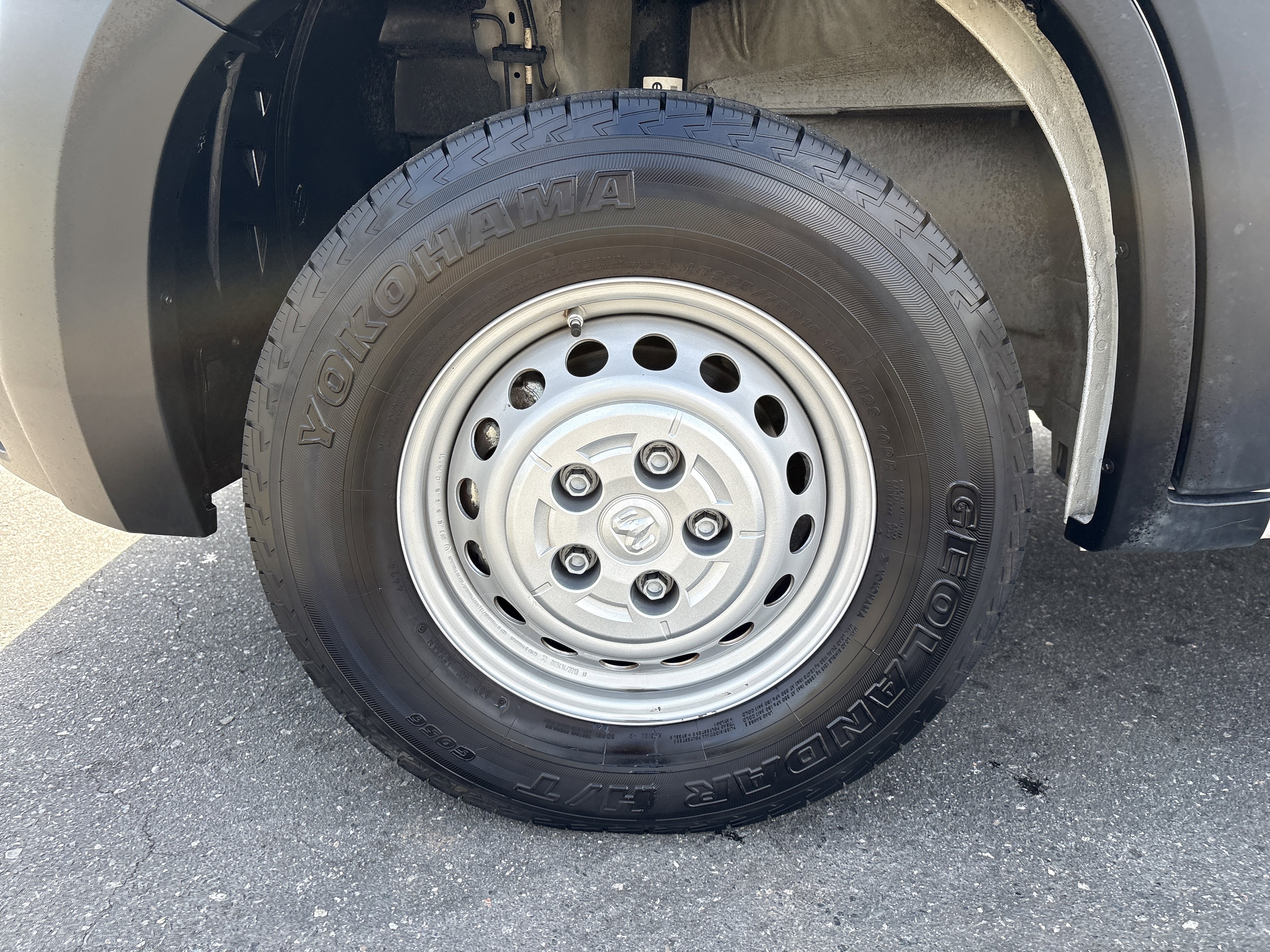 Used 2024 RAM ProMaster 2500 w/ Safety Group image 13