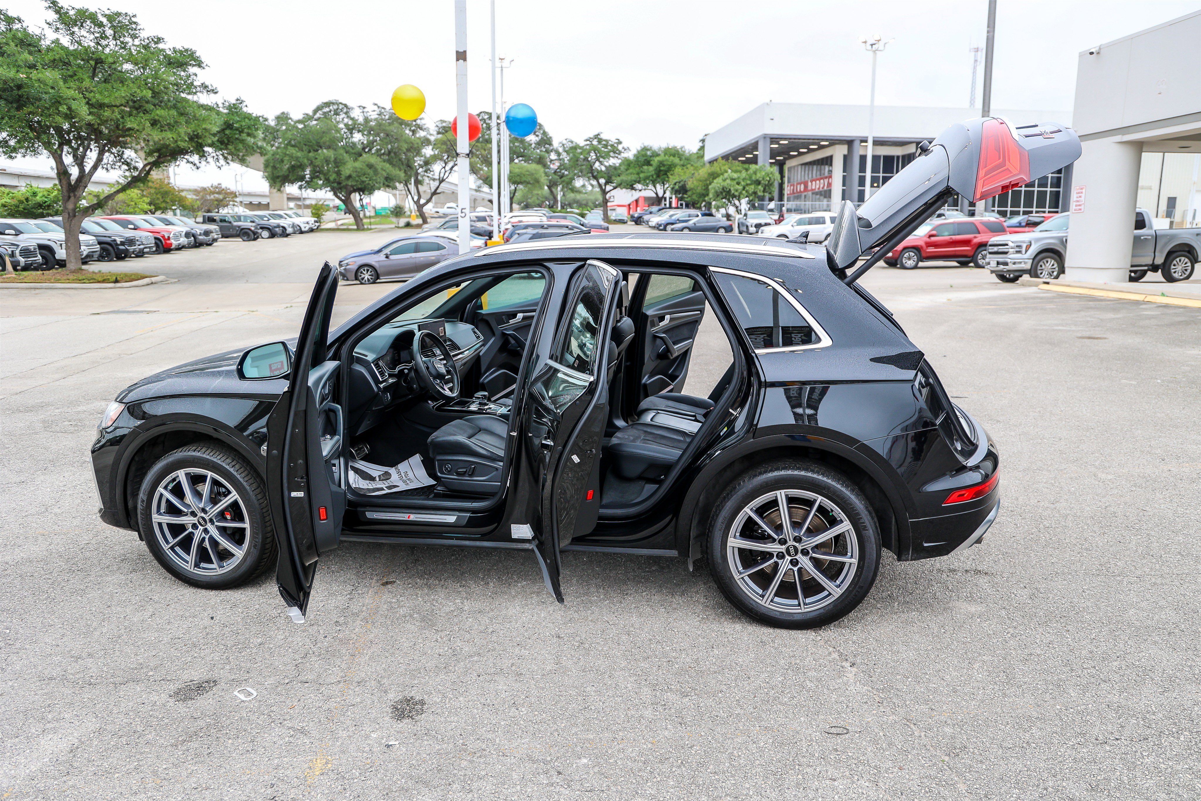 Used 2022 Audi SQ5 Premium Plus AWD/4WD image 25