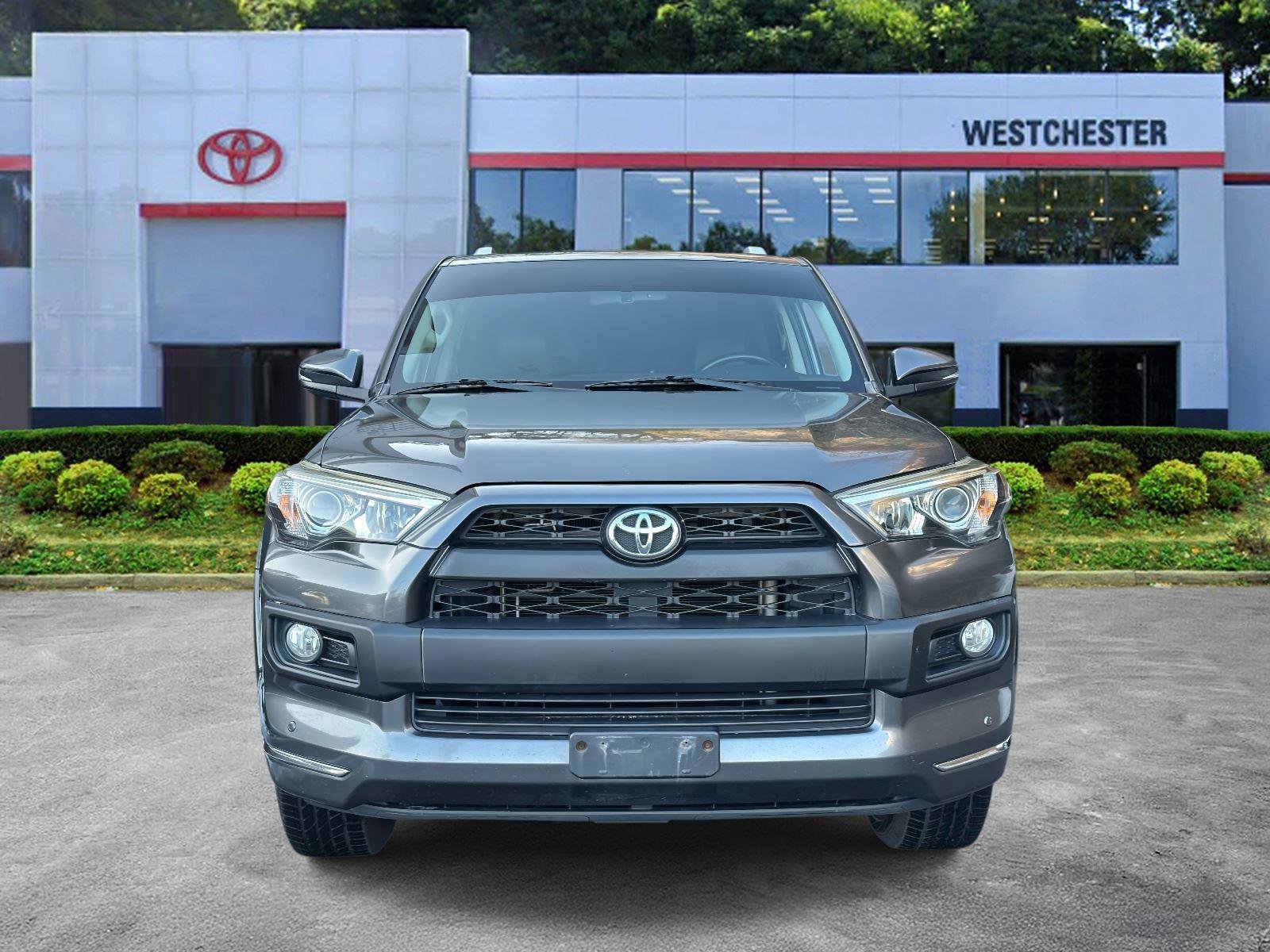Used 2014 Toyota 4Runner Limited image 8