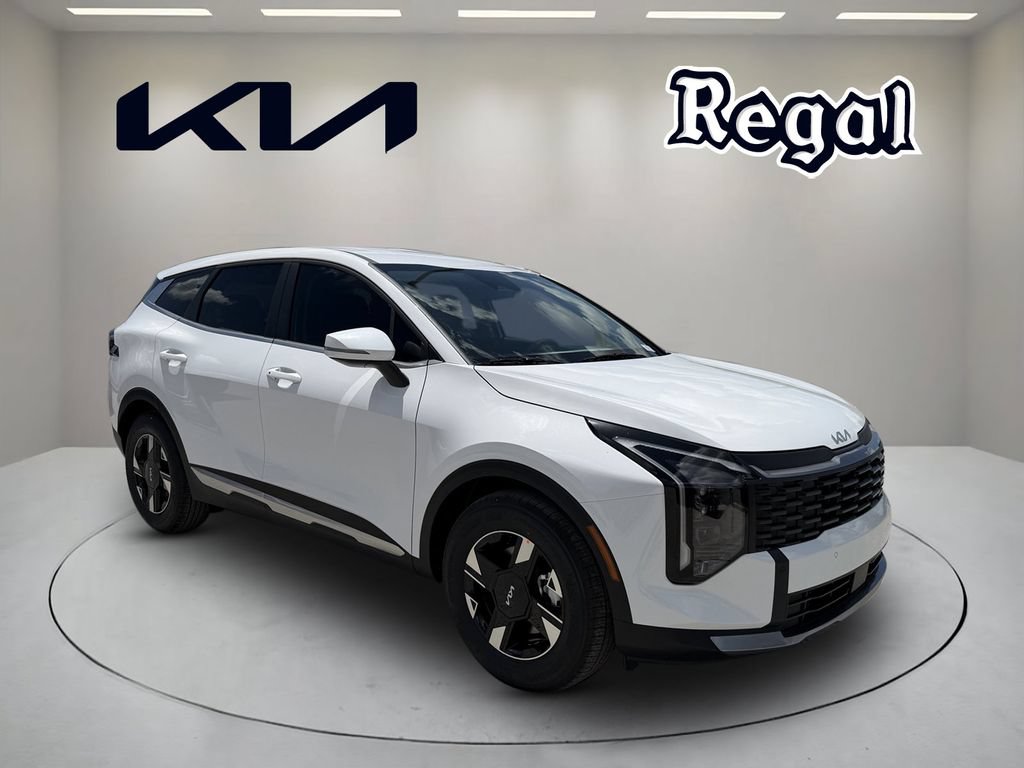 New 2027 Kia Sportage LX w/ LX Convenience Package