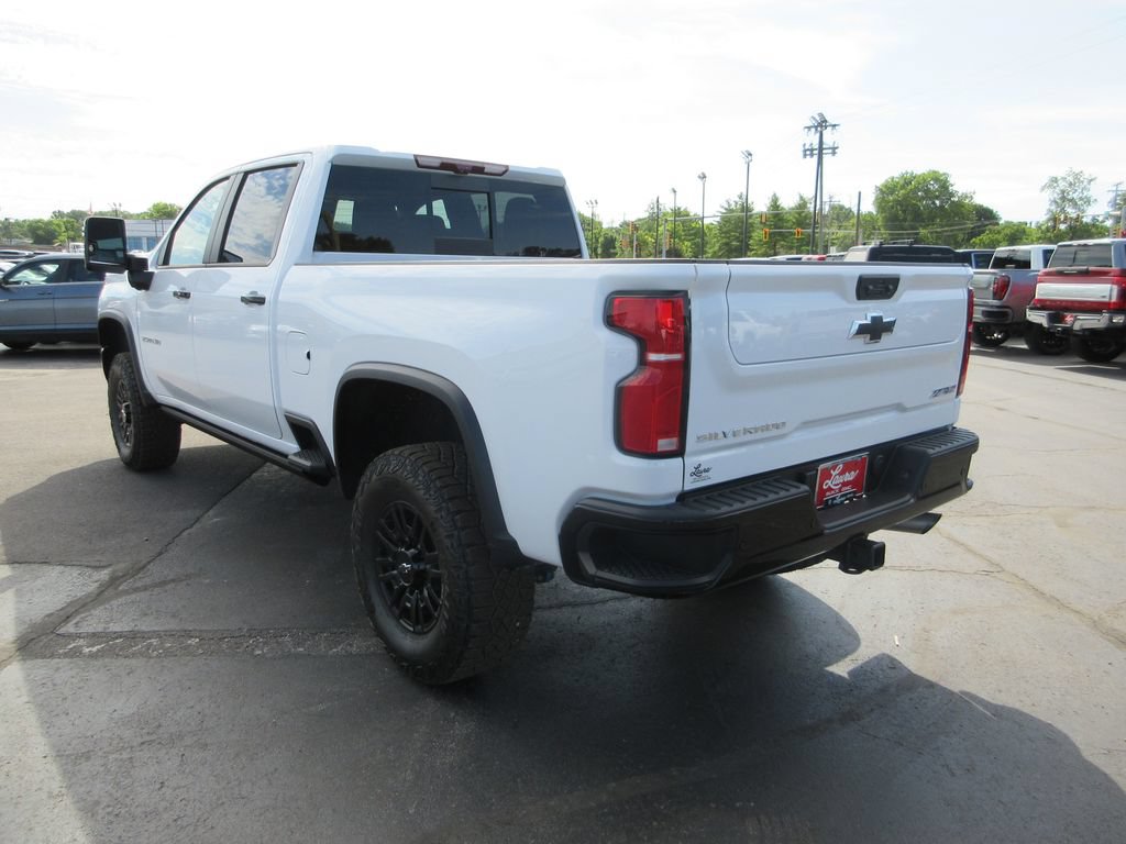 Certified 2026 Chevrolet Silverado 2500 ZR2 AWD/4WD image 10
