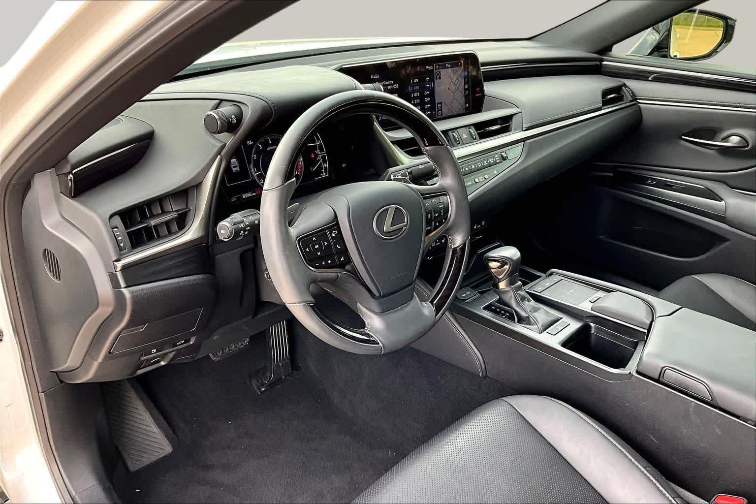 Used 2020 Lexus ES 350 w/ Premium Package FWD image 18