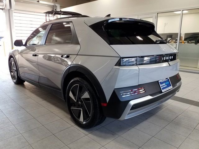 Certified 2025 Hyundai Ioniq 5 SEL image 20