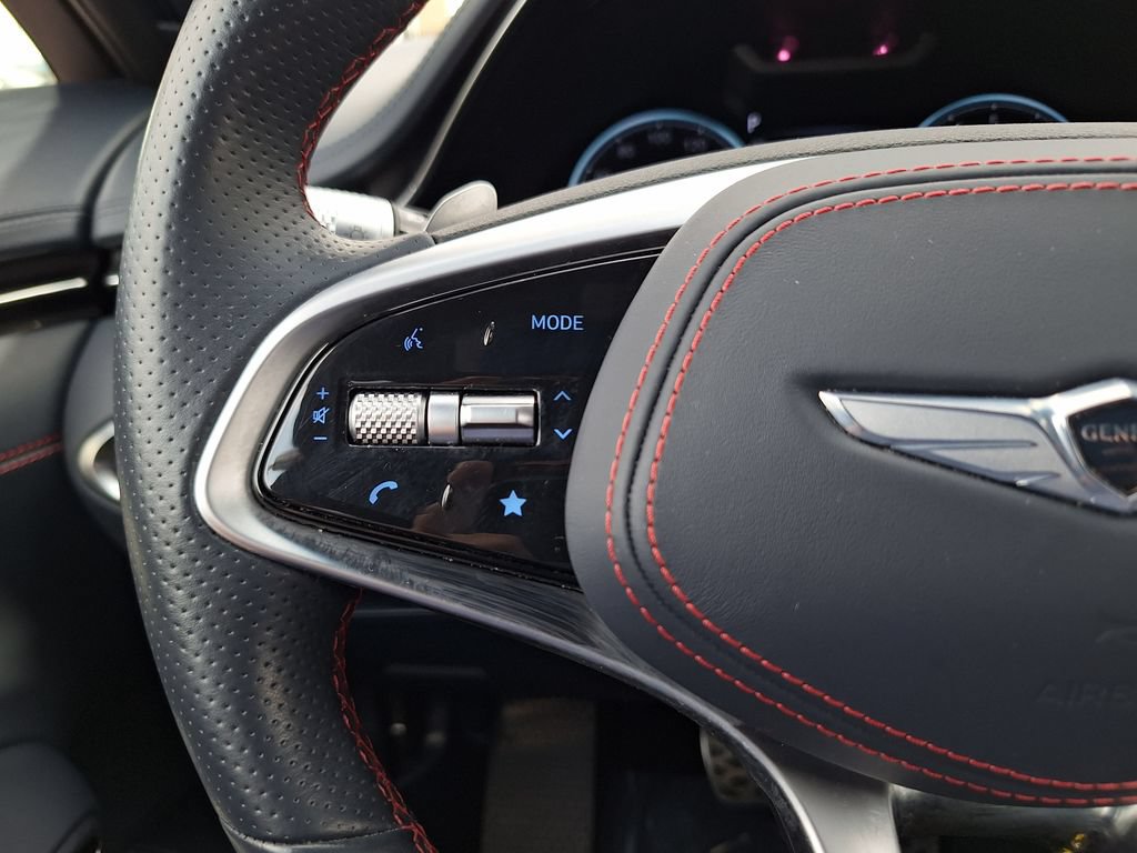 Used 2022 Genesis GV70 3.5T Sport w/ Sport Prestige Package AWD/4WD image 15