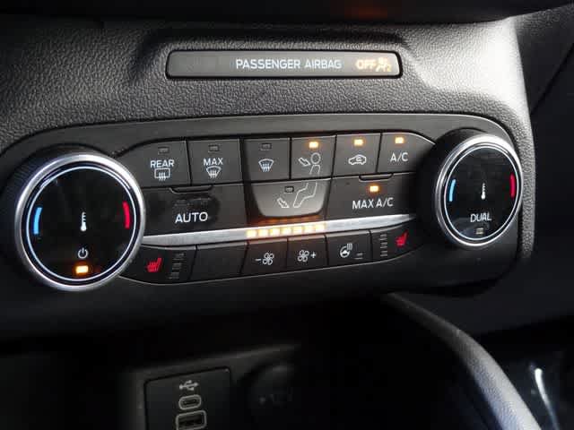 Used 2024 Ford Escape ST-Line AWD/4WD image 34