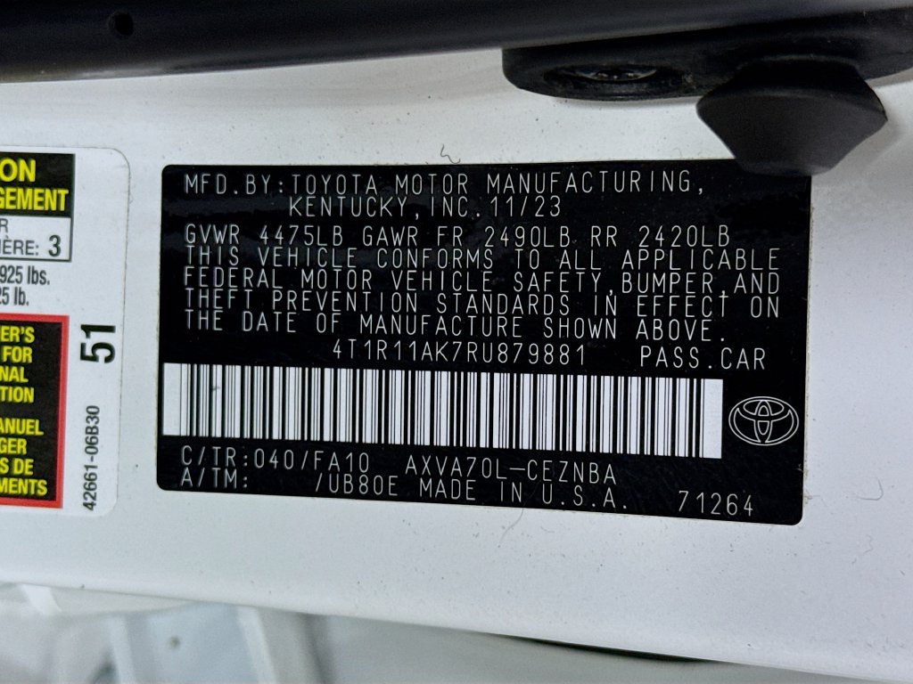 Used 2024 Toyota Camry LE w/ Convenience Package FWD image 32
