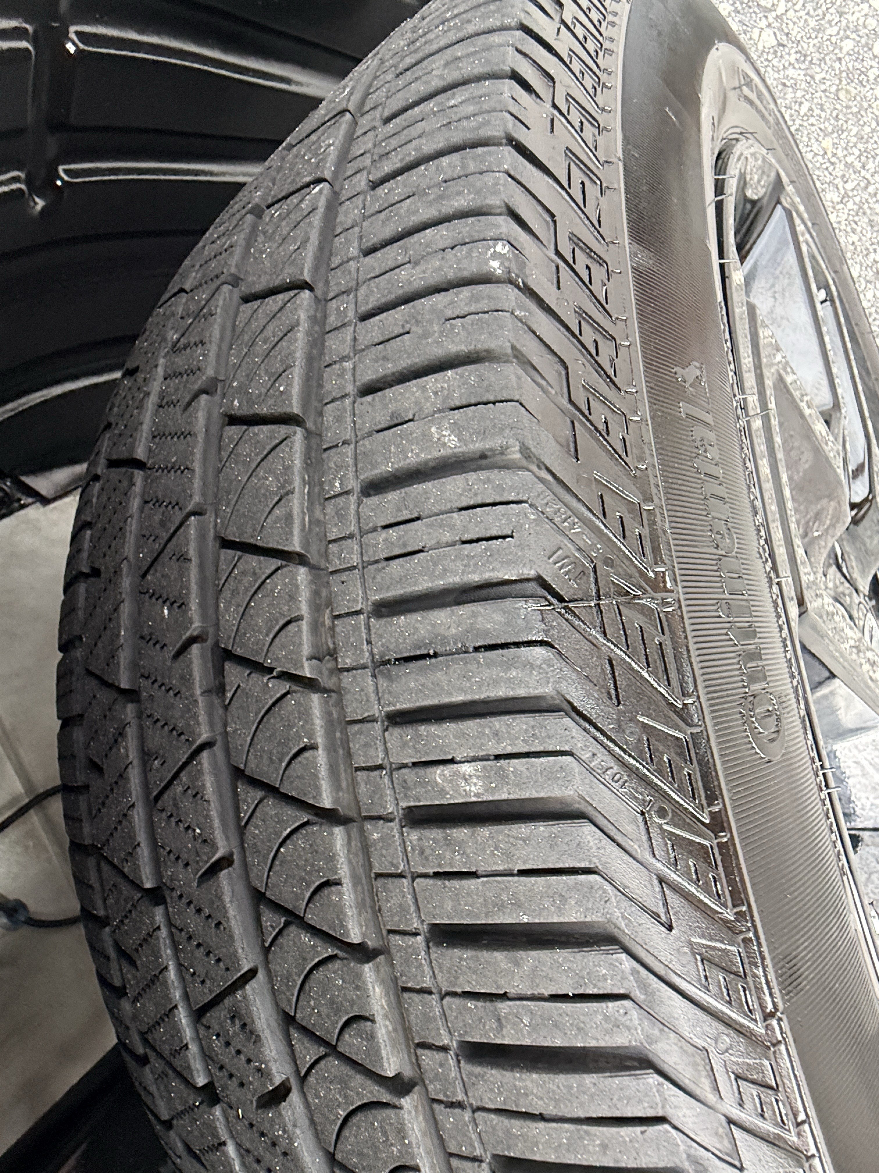 Certified 2024 Honda Passport Black Edition image 12