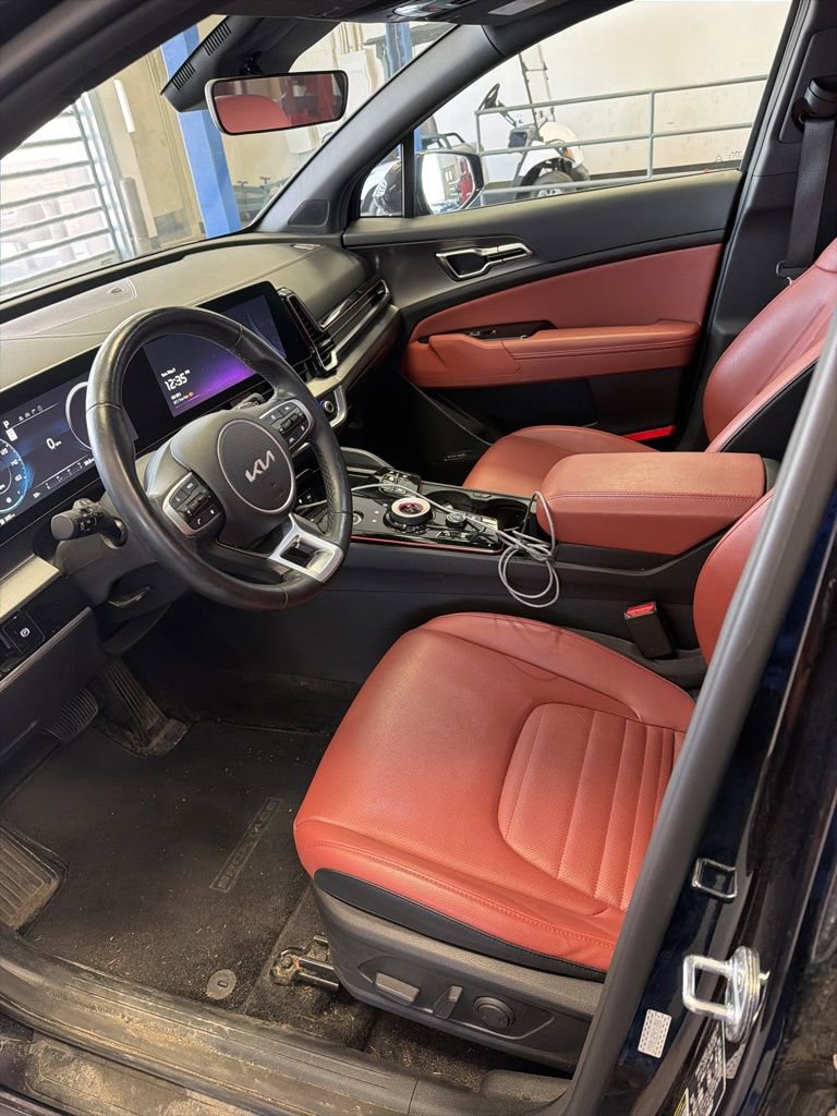 Used 2023 Kia Sportage SX Prestige AWD/4WD image 2