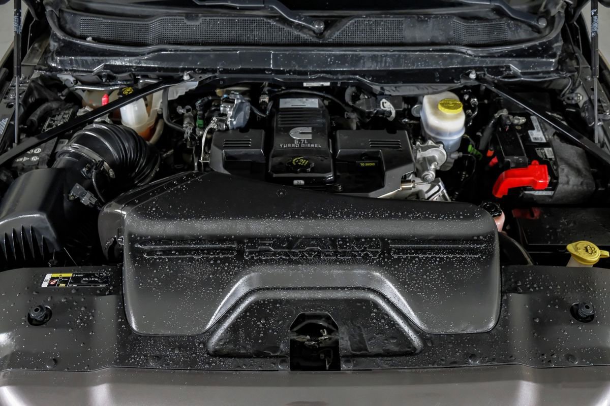 Used 2024 RAM 3500 Tradesman w/ Chrome Appearance Group image 49