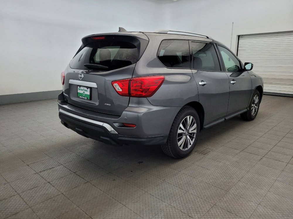 Used 2019 Nissan Pathfinder S AWD/4WD image 9