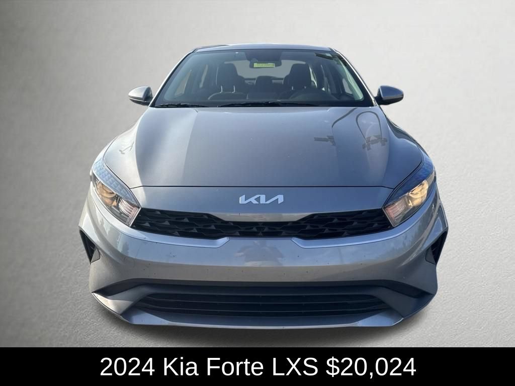 Used 2024 Kia Forte LXS FWD image 8
