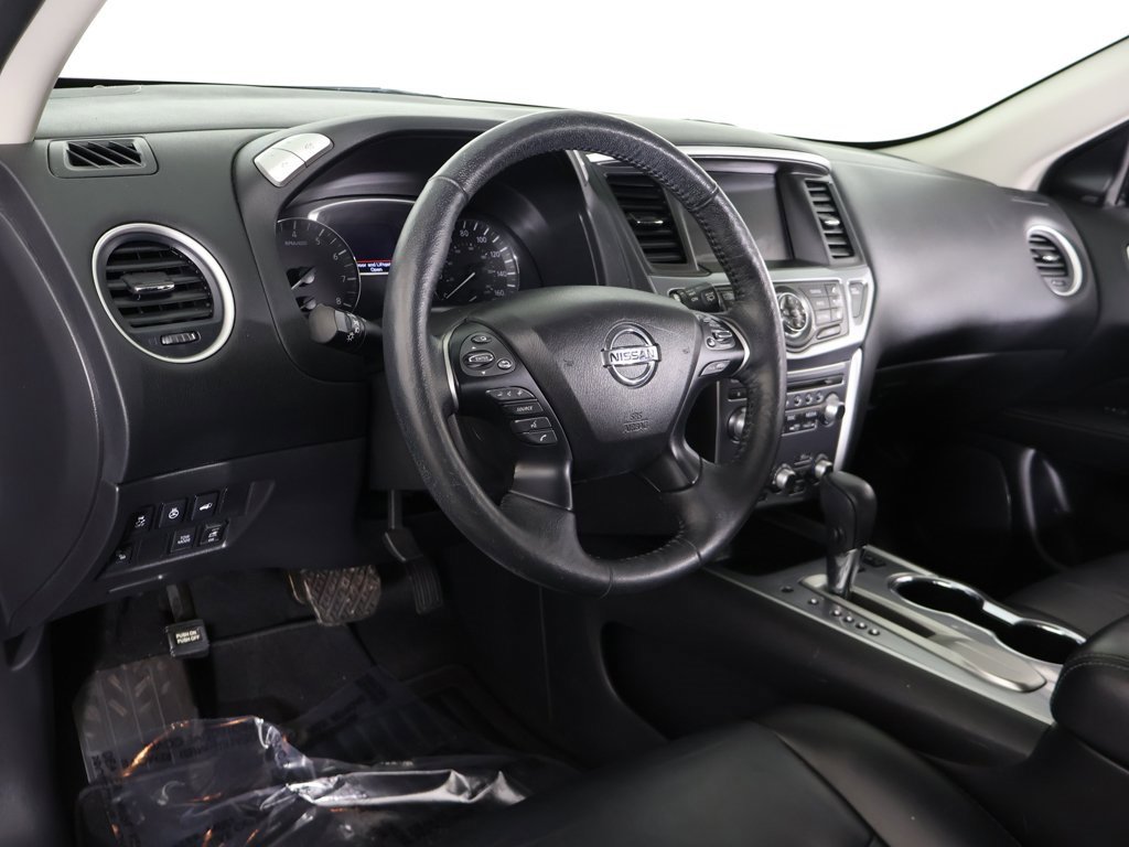 Used 2019 Nissan Pathfinder SL image 30