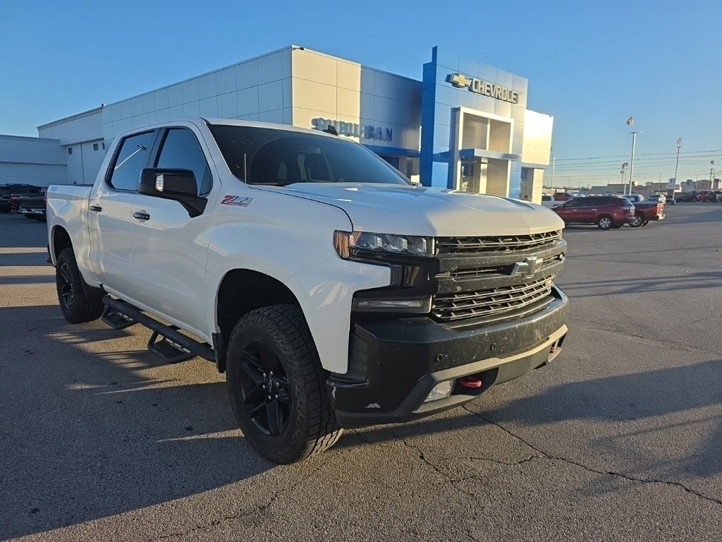 Used 2019 Chevrolet Silverado 1500 LT Trail Boss image 3
