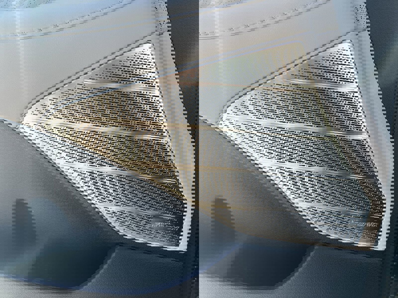 Used 2024 Hyundai Palisade Calligraphy image 25