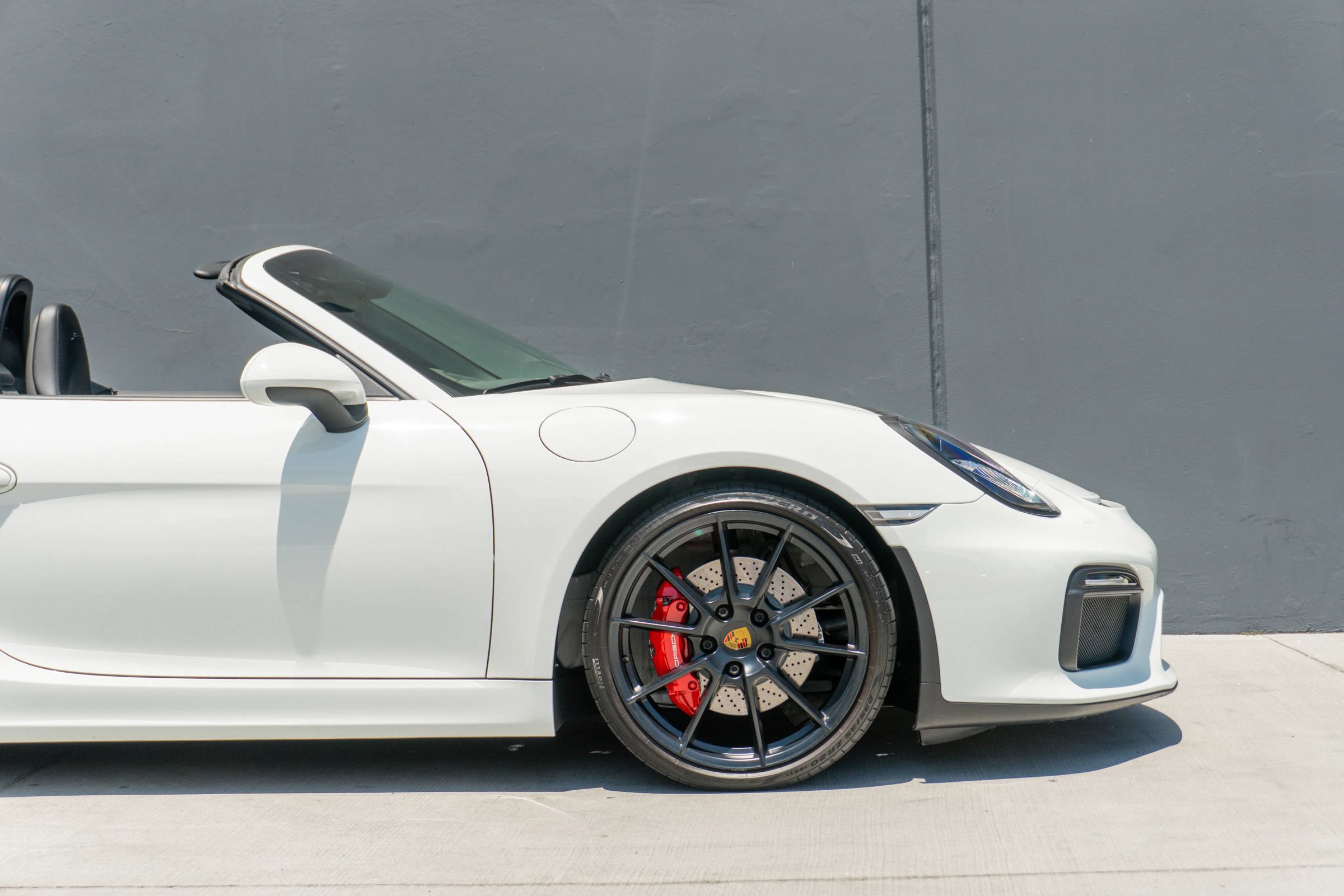 Used 2016 Porsche Boxster Spyder RWD image 39