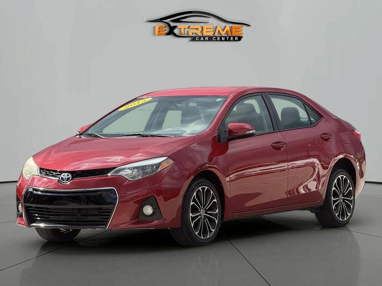 Used 2015 Toyota Corolla S FWD image 1