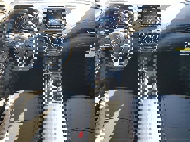 New 2025 Nissan Sentra SR w/ SR Premium Package image 8