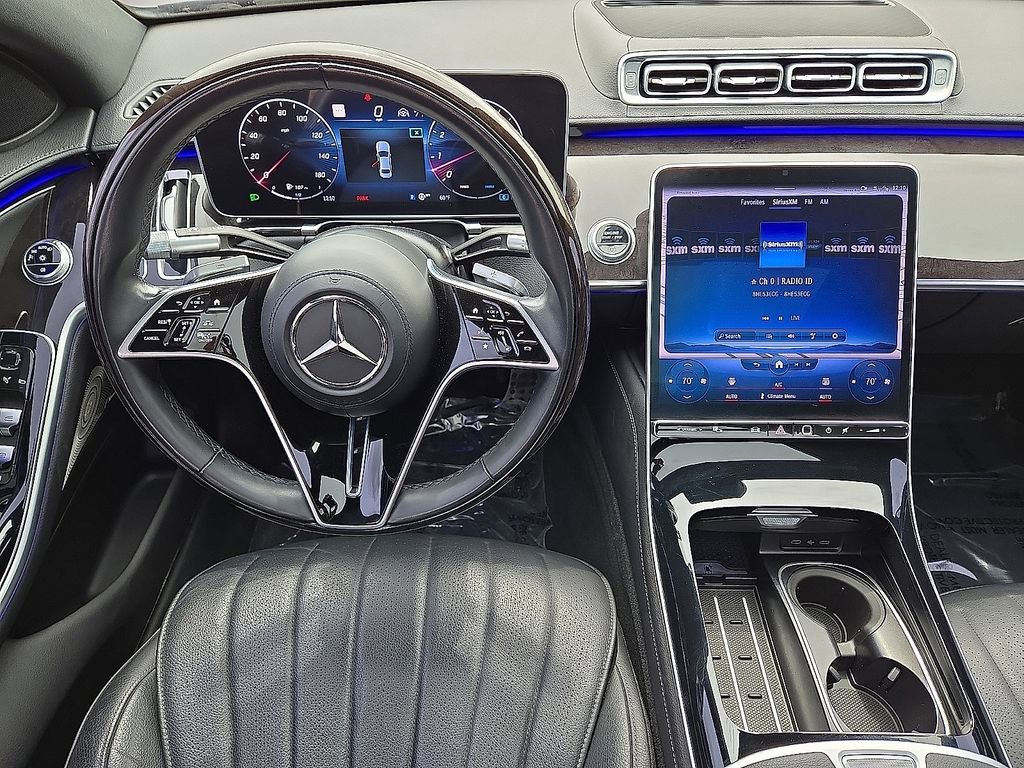 Used 2022 Mercedes-Benz S 500 4MATIC w/ AMG Line Package image 18