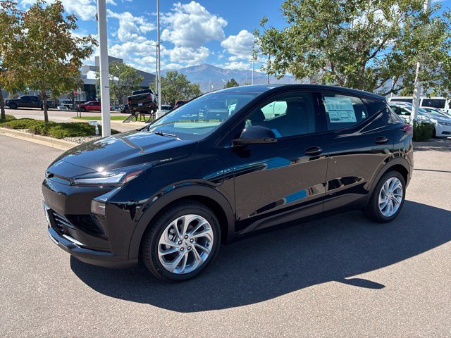 New 2027 Chevrolet Bolt LT w/ Comfort Package FWD image 8
