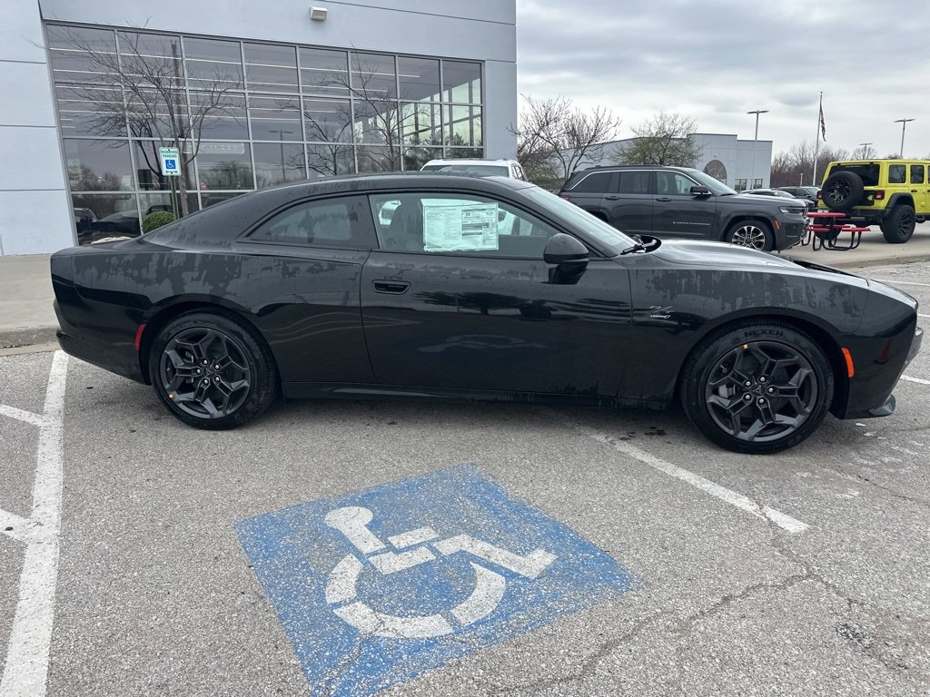 New 2025 Dodge Charger R/T w/ Quick Order Package 25M R/T image 34