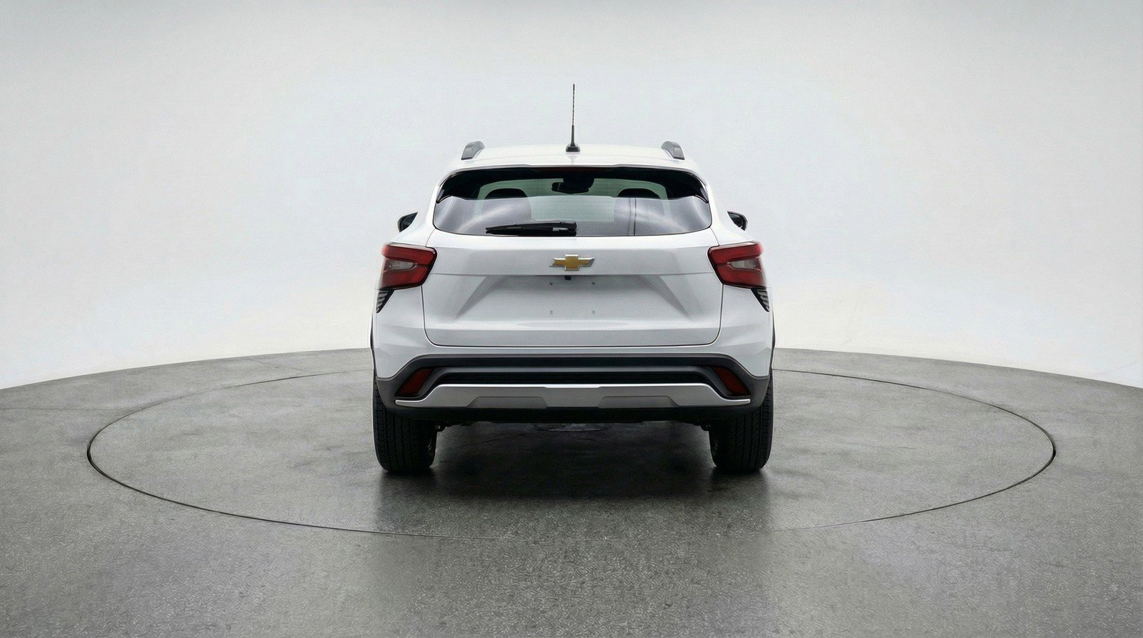 Used 2025 Chevrolet Trax LT image 7