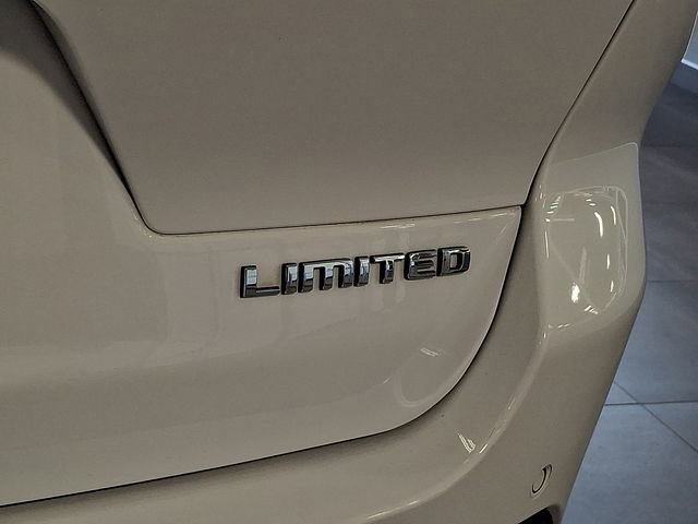 Used 2021 Jeep Grand Cherokee L Limited image 33