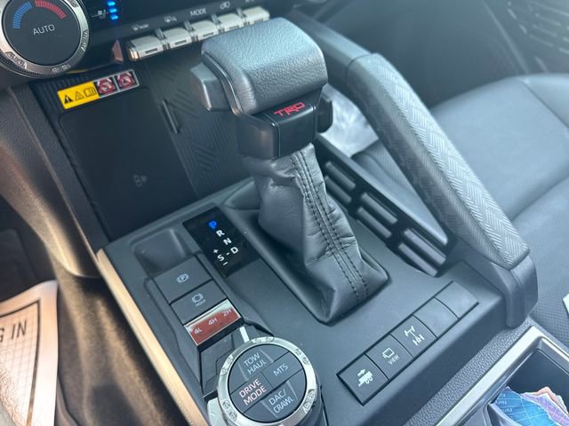 Used 2025 Toyota 4Runner TRD Off-Road Premium w/ Tow Technology Package AWD/4WD image 34