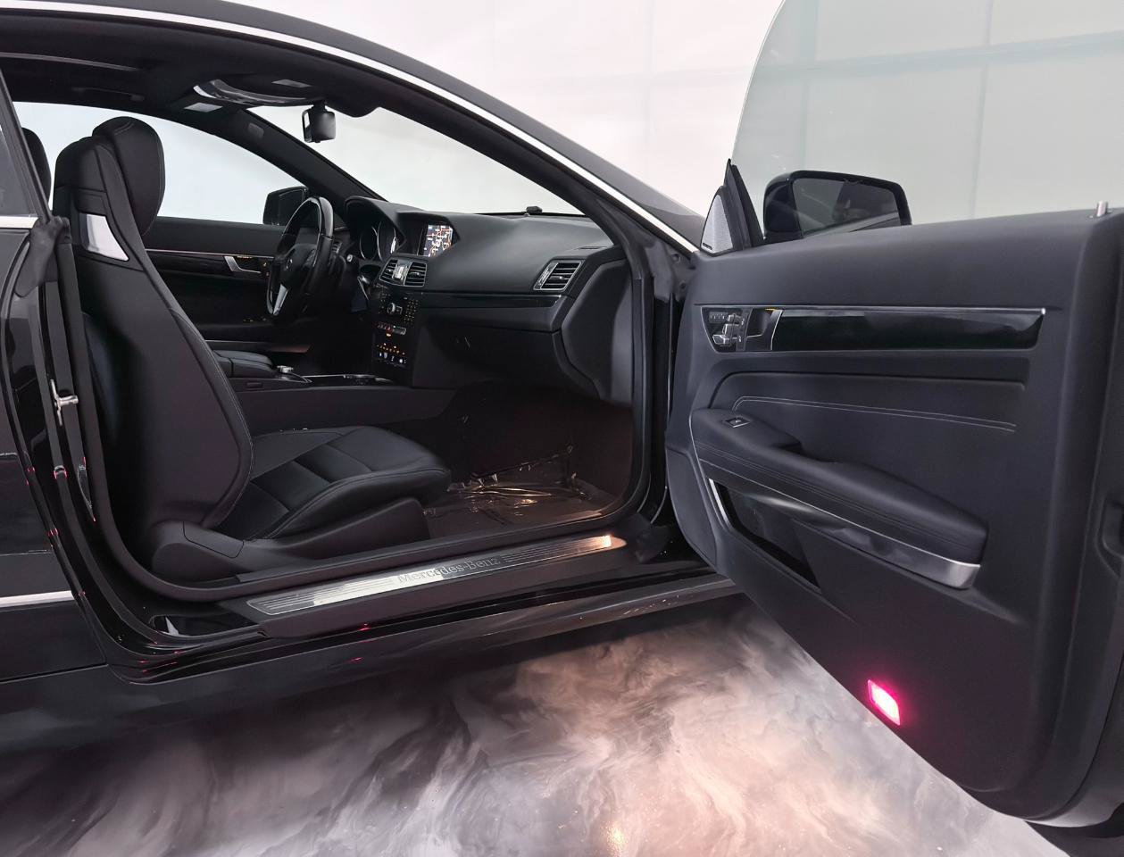 Used 2014 Mercedes-Benz E 350 4MATIC Coupe image 22