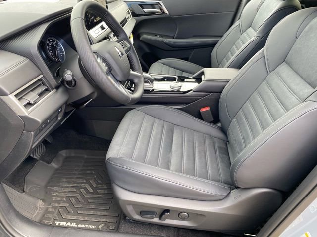 New 2026 Mitsubishi Outlander Trail Edition image 10