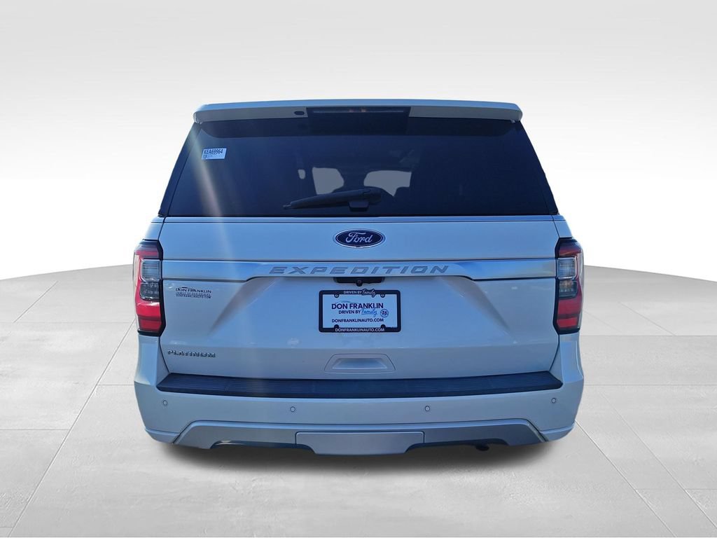 Used 2019 Ford Expedition Platinum AWD/4WD image 4