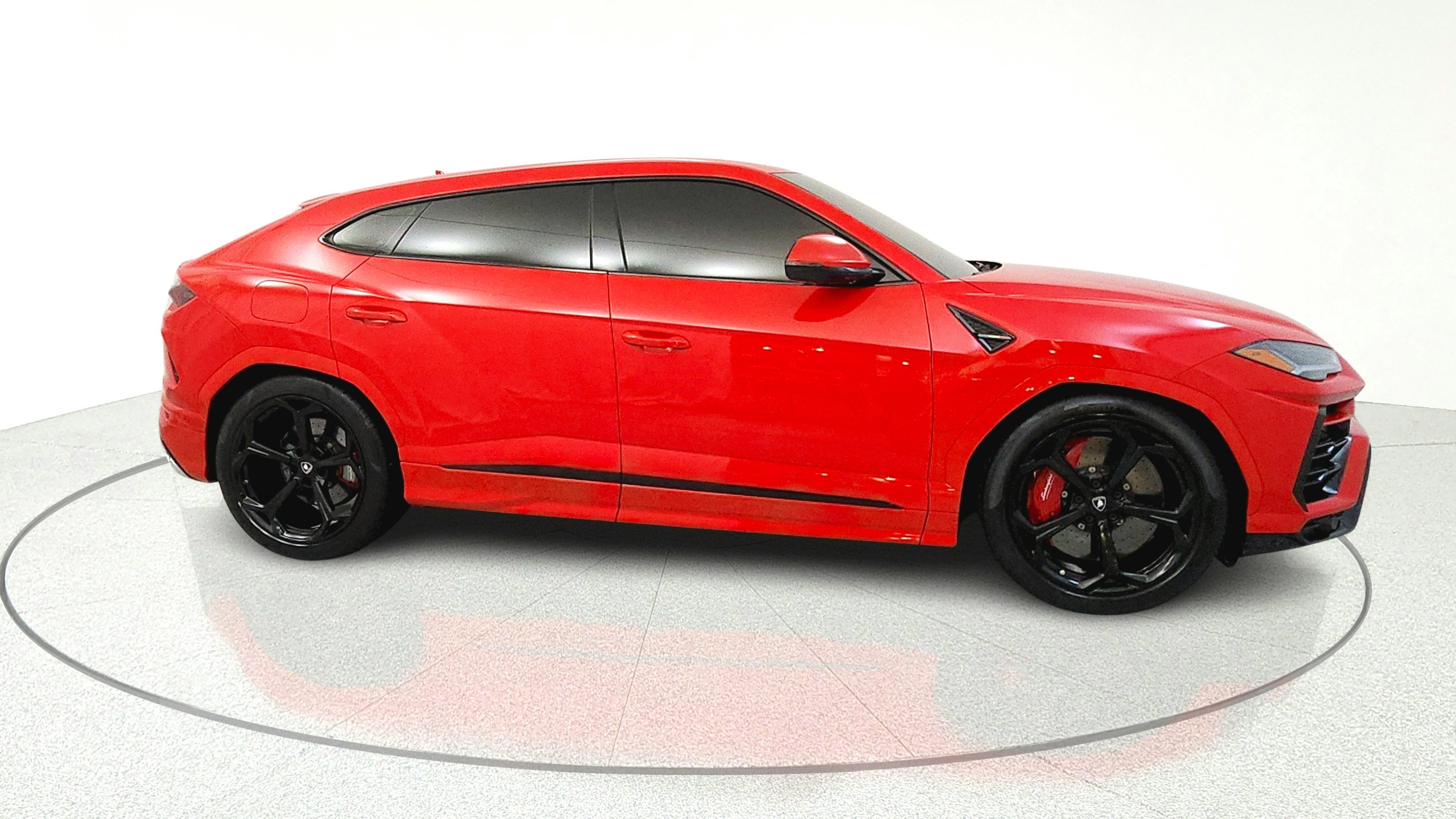 Used 2022 Lamborghini Urus AWD/4WD image 8