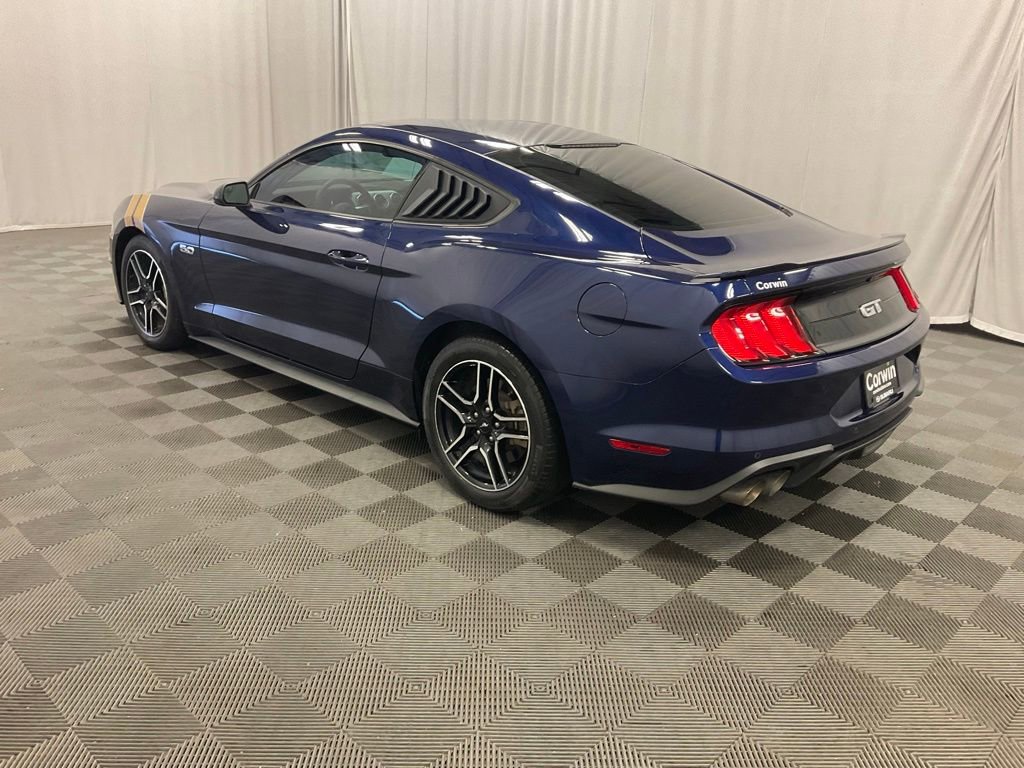 Used 2018 Ford Mustang GT RWD image 4
