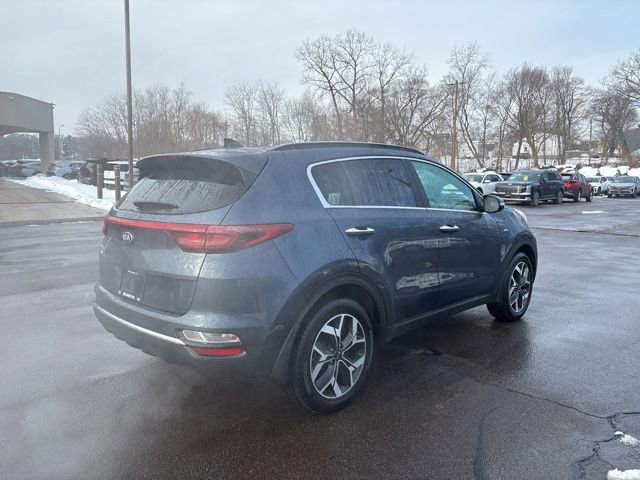 Used 2022 Kia Sportage EX w/ EX Technology Package image 6