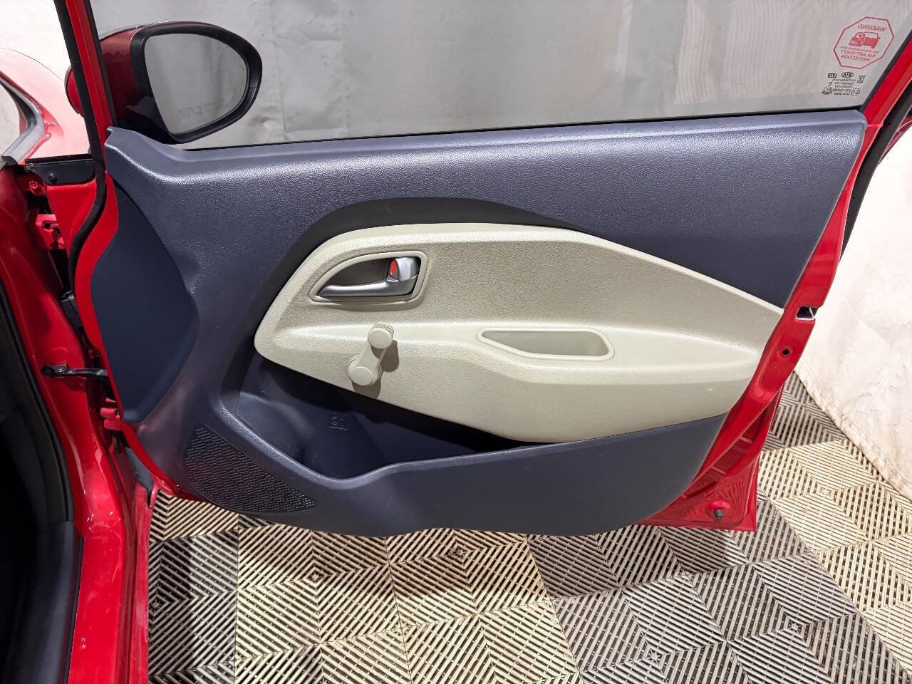 Used 2015 Kia Rio LX image 12